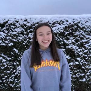 Meet your Posher, Loriane